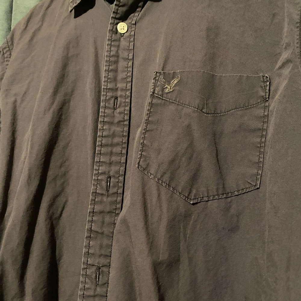 American Eagle Outfitters Dark Gray Button-Up Shirt - Picture 3 of 3